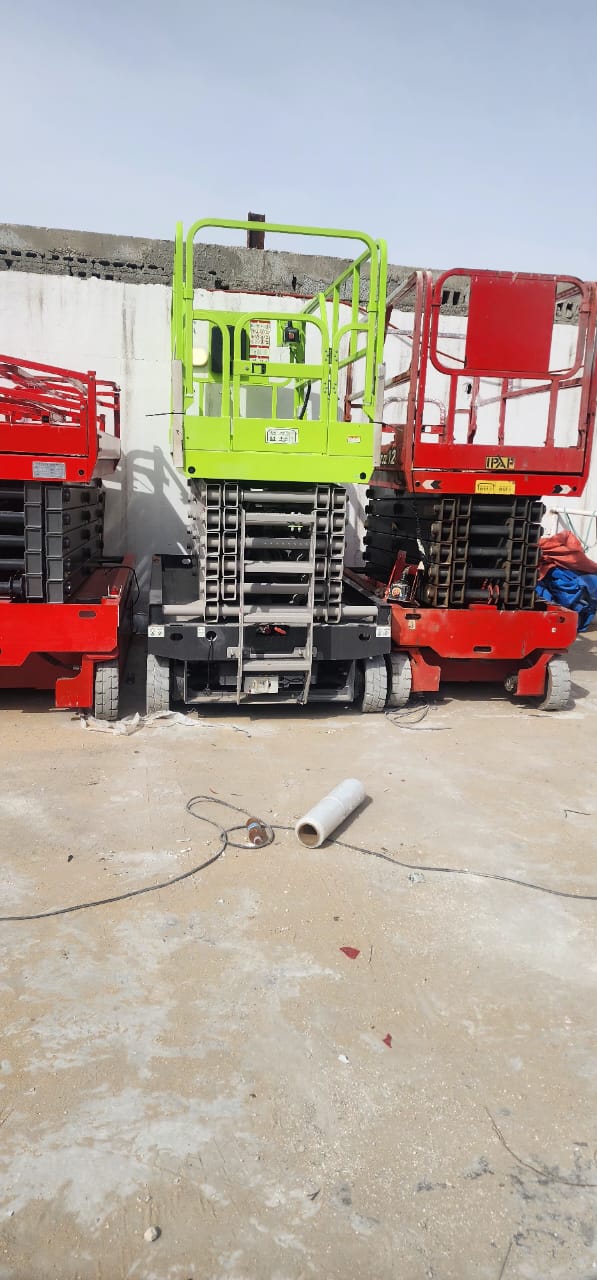 Caesar lift scissor lifts